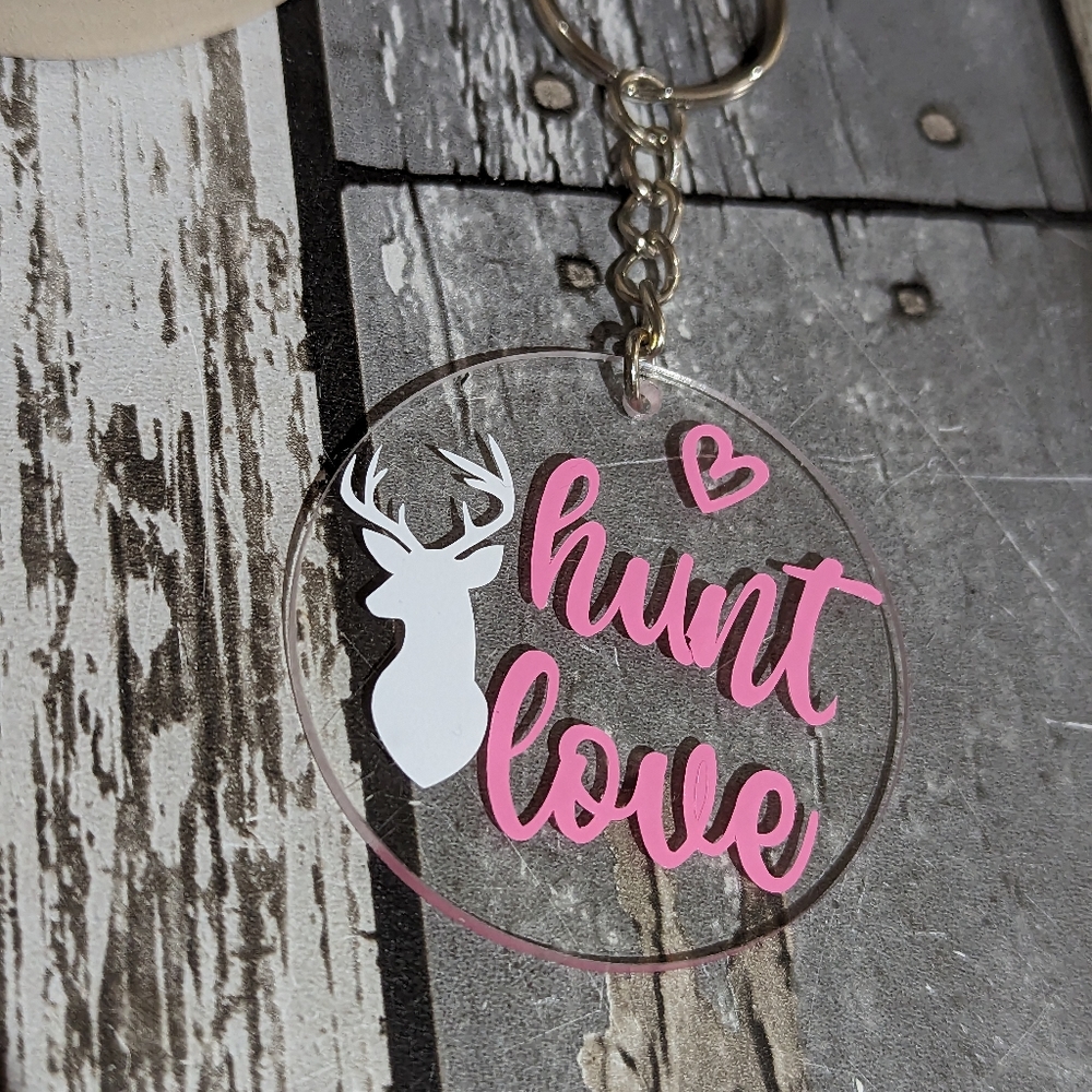 Hunting Love Keychain NEW! - Picture 2 of 3